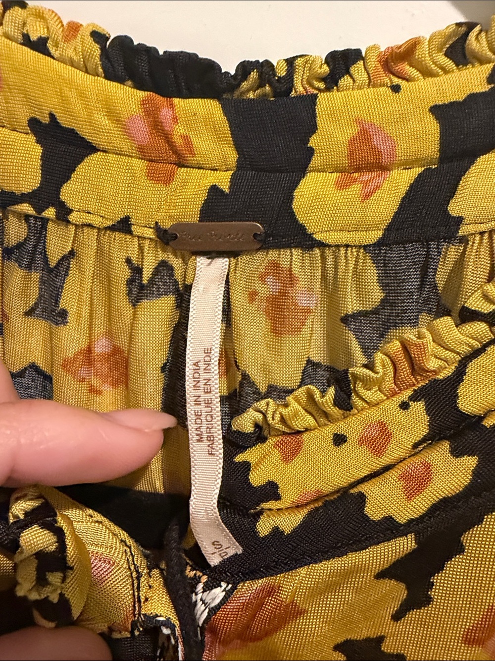 Free People Love Letter button dress black and yellow floral size small - Picture 8 of 10